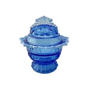 Vintage Westmoreland Opalescent Blue Glass Covered Bowl Lace Petal Edge EUC